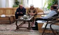 اکبر ربیعی مدیر عامل کانون بازنشستگان شبکه بهداشت ودرمان شهرستان : مطالبات بازنشستگان حوزه سلامت تویسرکان در حال پیگیری است 