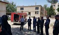 سرپرست فرمانداری تویسرکان و هیئت همراه در کنار کارکنان بخش سلامت در کارگاه توانمندسازی اطفا حریق شرکت کردند